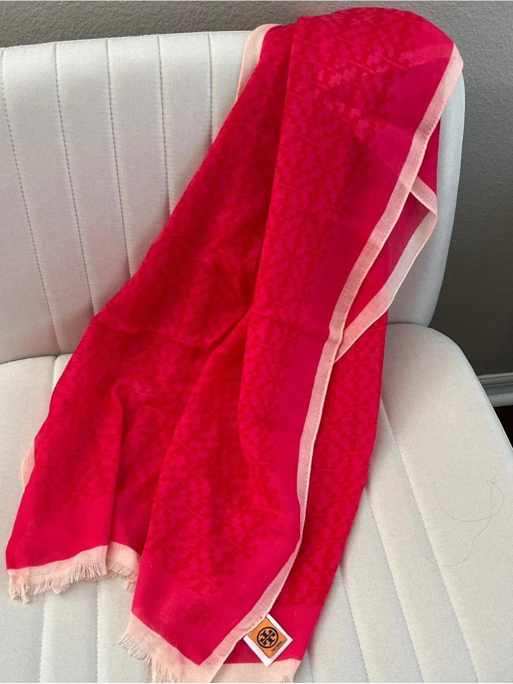 Tory Burch versatile scarf pattern